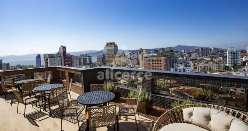 Apartamento à venda com 3 quartos 3 suítes, 126,22m² em Canto Florianópolis