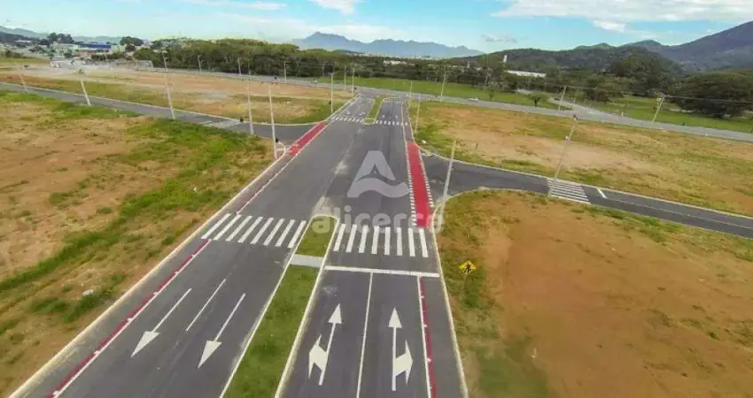 Terreno à venda na Rua Vereador Ademar Koerich, s/n, Sertão do Maruim, São José