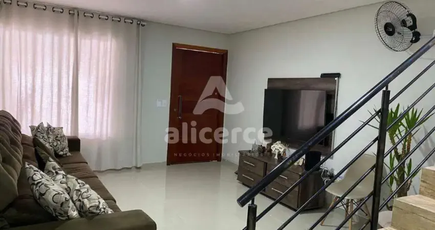 Sobrado à venda com 2 quartos 2 suítes, 85m² em serraria são josé