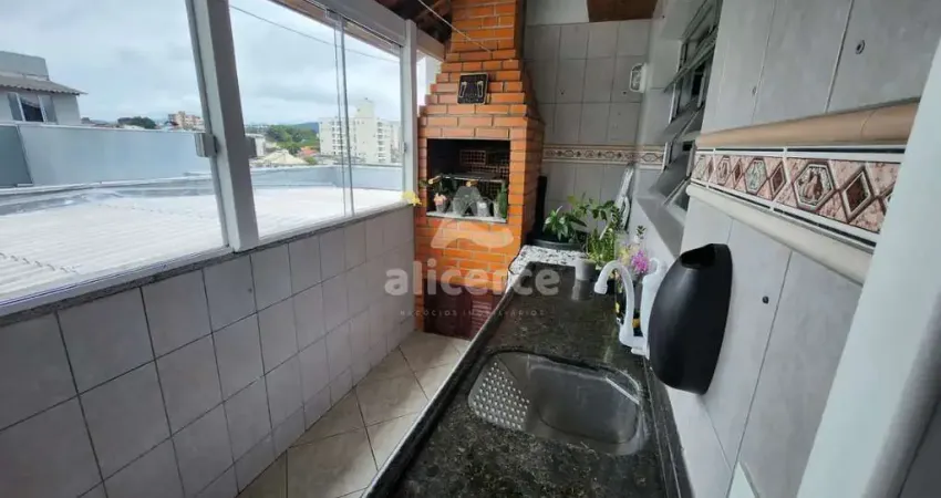 Cobertura com Vista para o Mar e Duas Varandas – Excelente Oportunidade