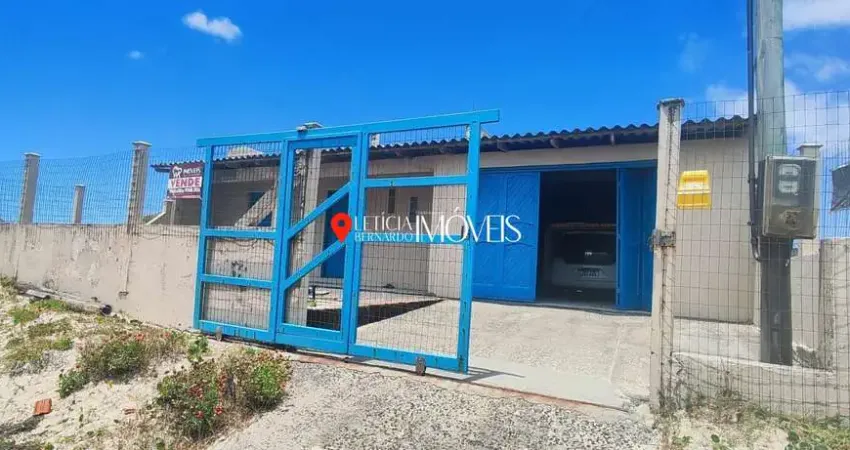 Casa à Venda com vista Incrível para o Mar - Centro de Balneário Pinhal!