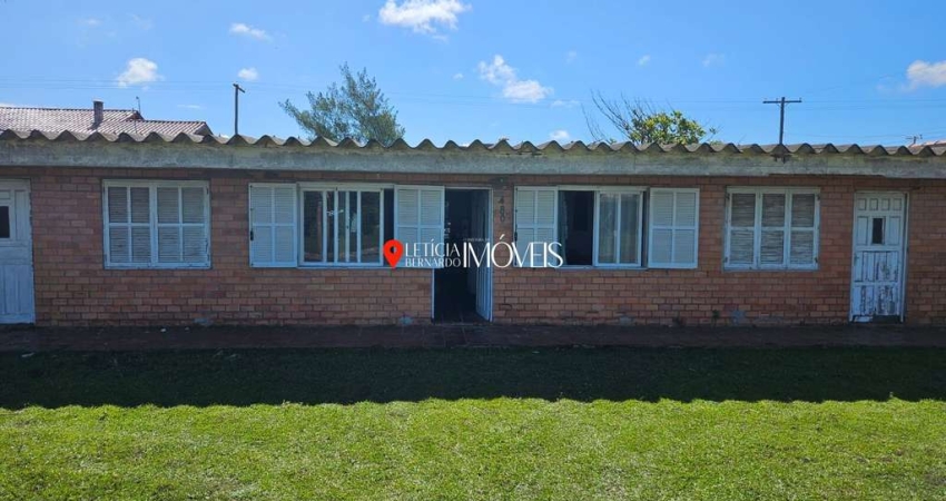 Pousada ou Casas Geminadas à venda - OPORTUNIDADE IMPERDÍVEL EM BALNEÁRIO PINHAL! 189mil