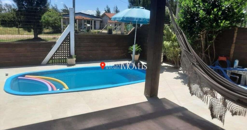 CASA IMPECÁVEL EM BALNEÁRIO PINHAL