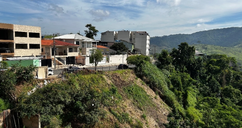 Terreno à venda na Rua Onofre Oliveira Salles, Santa Maria, Juiz de Fora