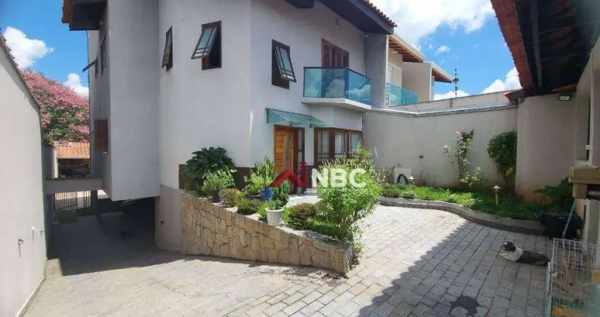 Casa com 5 dormitórios à venda, 165 m² por R$ 1.170.000,00 - Jordanópolis - Arujá/SP