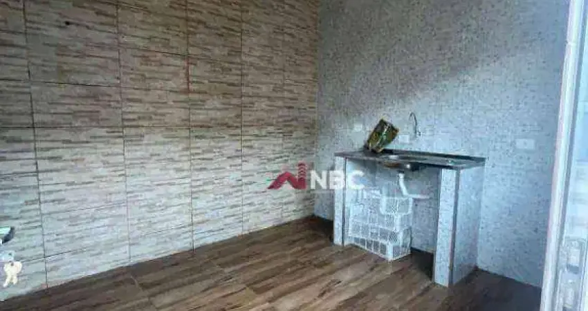 Casa com 1 dormitório para alugar, 65 m² por R$ 685,00/mês - Parque Residencial Califórnia - Itaquaquecetuba/SP