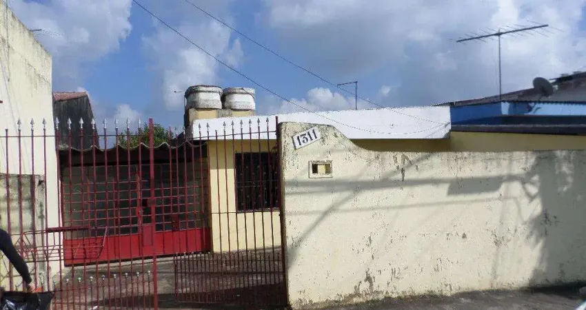 Casa com 2 dormitórios para alugar por r$ 2.168,00/mês - parque rodrigo barreto - arujá/sp