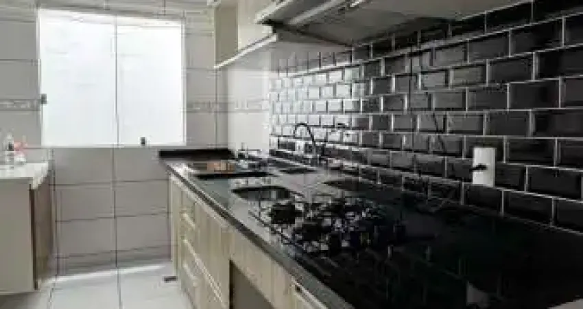 Rara oportunidade no jardim iguaçú ! apartamento com 02 quartos 02 vagas cobertas.