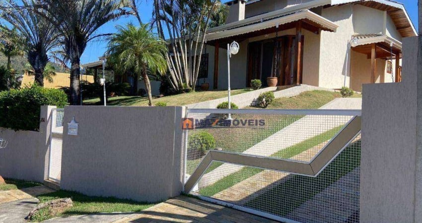 Casa com 3 dormitórios à venda, 490 m² por R$ 2.700.000,00 - Jardim Flamboyant - Atibaia/SP