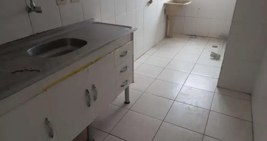 Apartamento à venda em Boituva-SP: 2 quartos, 2 salas, 1 banheiro, 1 vaga de garagem, 70m² de área