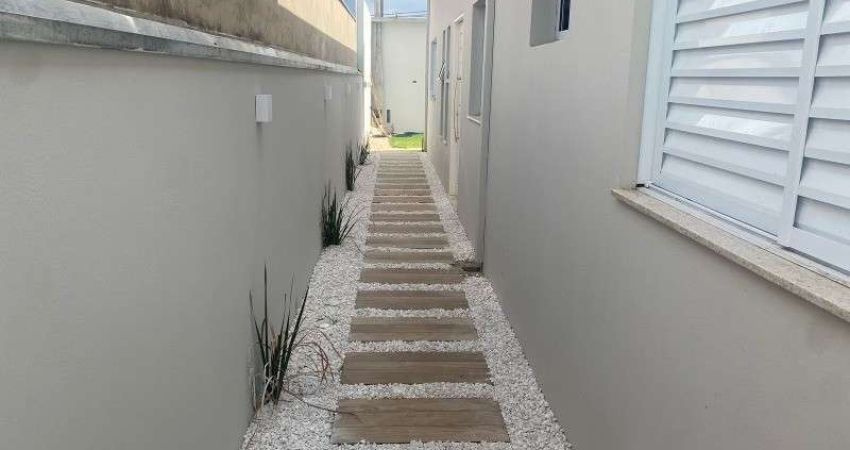 Casa à venda em Boituva-SP: Residencial de Lorenzi, 2 quartos, 2 salas, 1 banheiro, 2 vagas de garagem, 50m². Imperdível!