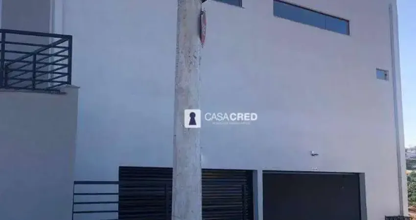 Ponto Comercial para alugar, 76 m² por R$ 1.800/mês - Treviso - Varginha/MG
