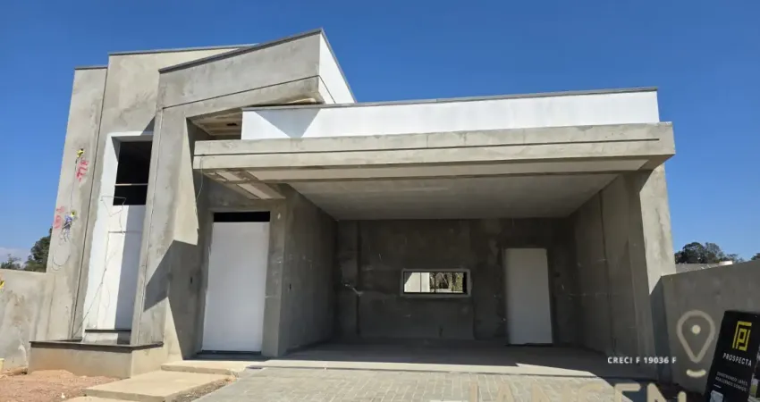 Casa à venda 03 quartos com piscina condomíno bosque mistral, ponta grossa