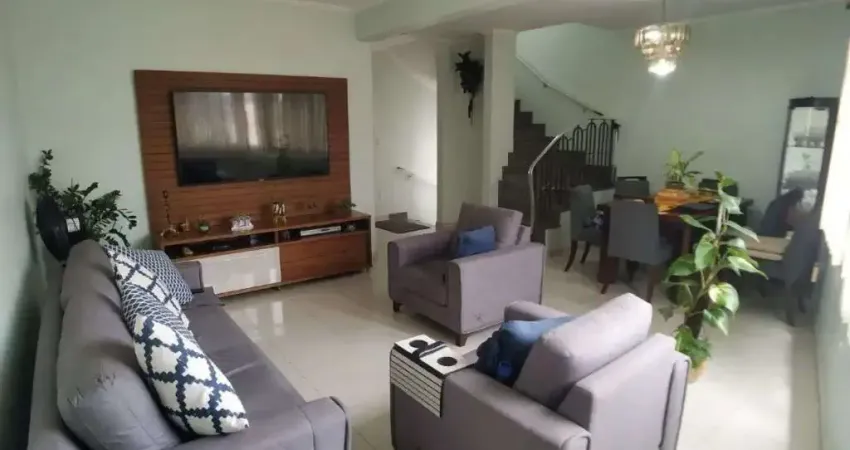 Casa com 3 quartos à venda na Rua Bolívia, Aparecida, Santos