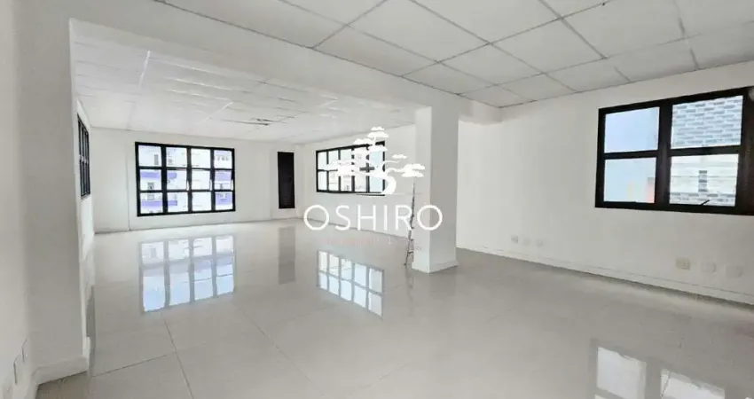 Prédio comercial a venda próximo à praia , em avenida movimentada!