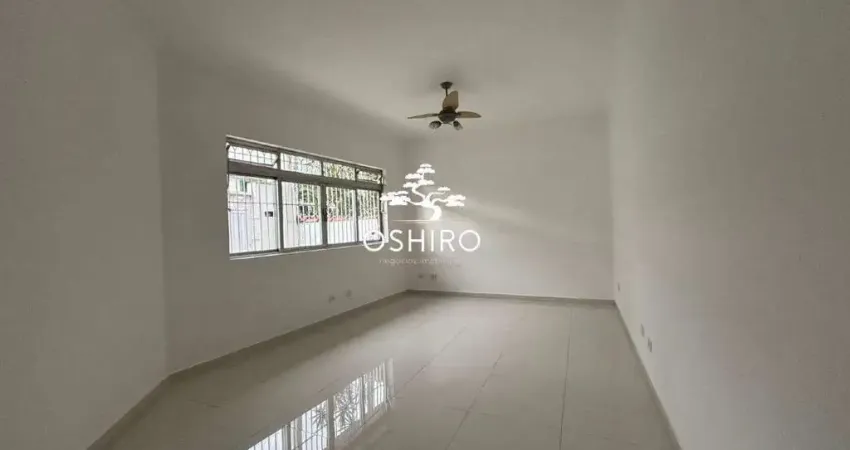 Casa com 3 quartos para alugar na Rua Alexandre Martins, Aparecida, Santos