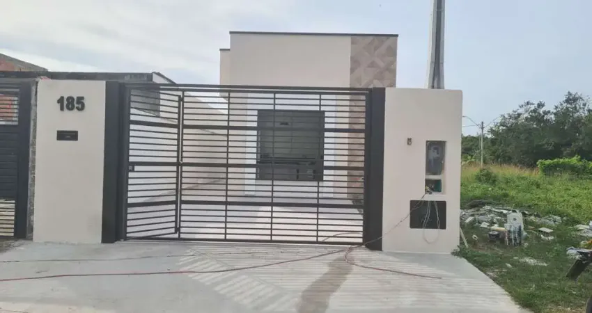 Casa com 2 dormitórios à venda, 58 m² por R$ 385.000,00 - Perequê Mirim - Caraguatatuba/SP