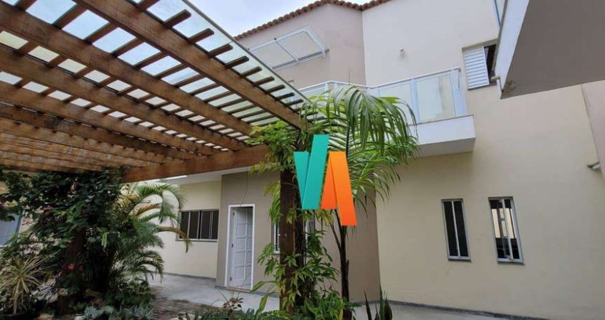 Sobrado com 3 dormitórios à venda, 147 m² por R$ 640.000,00 - Pontal de Santa Marina - Caraguatatuba/SP