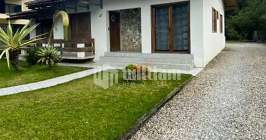 Casa com 3 quartos à venda no Centro, Botuverá 