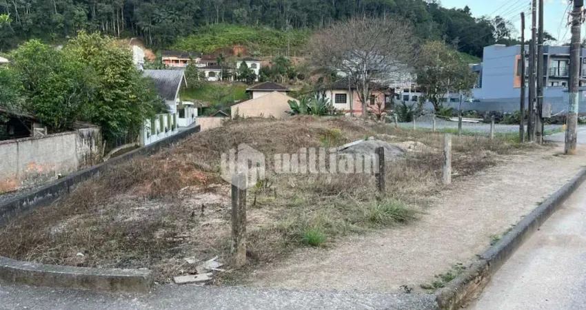 Terreno à venda no Primeiro de Maio, Brusque 