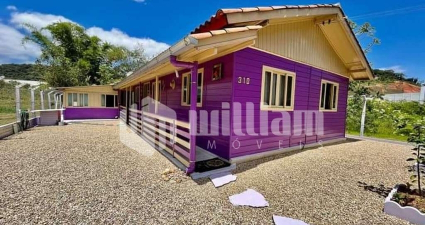 Casa com 3 quartos à venda no Bateas, Brusque 