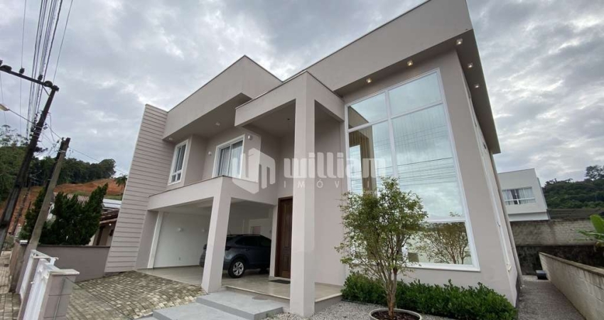 Casa com 3 quartos à venda no Centro, Guabiruba 