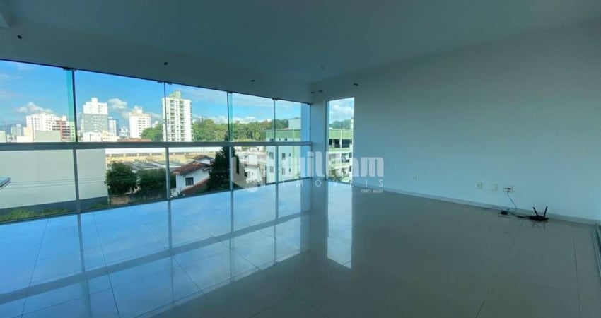 Apartamento com 3 quartos para alugar no São Luiz, Brusque 