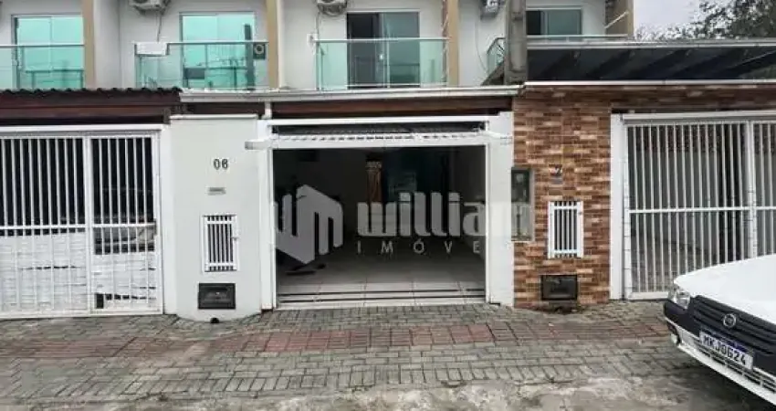 Casa com 2 quartos à venda no Limoeiro, Brusque 