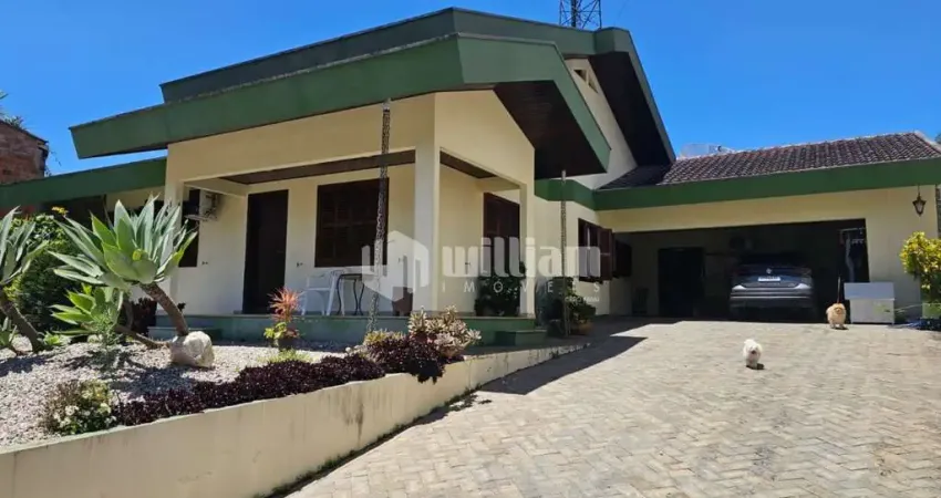 Casa com 4 quartos à venda no Guarani, Brusque
