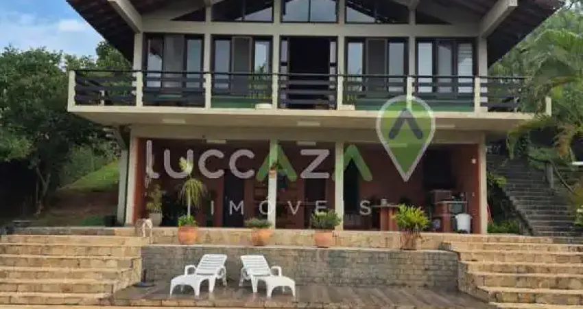 Casa de alto padrão em condomínio de chácara em Jacareí-SP, Condomínio Lagoinha: 3 quartos, 2 suítes, 3 salas, 4 banheiros, 5 vagas, 350,00 m².