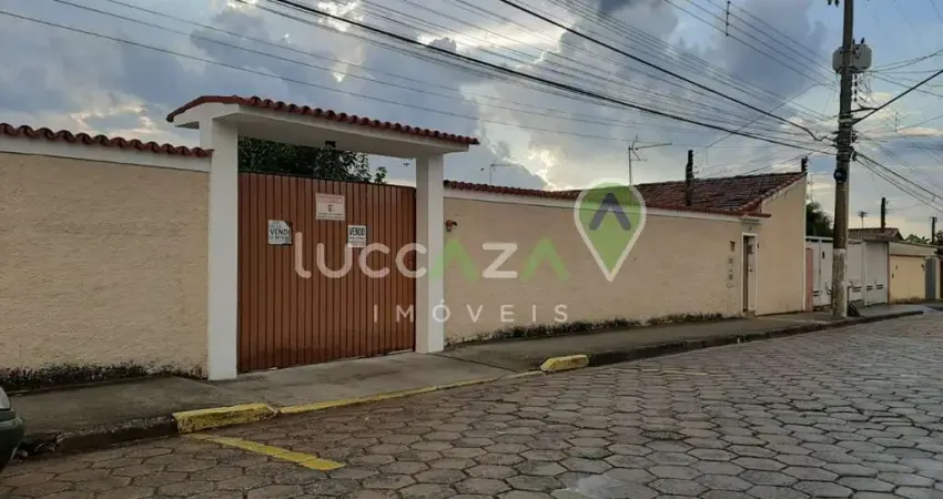 Casa comercial com 1 sala à venda no Jardim Esper, Jacareí
