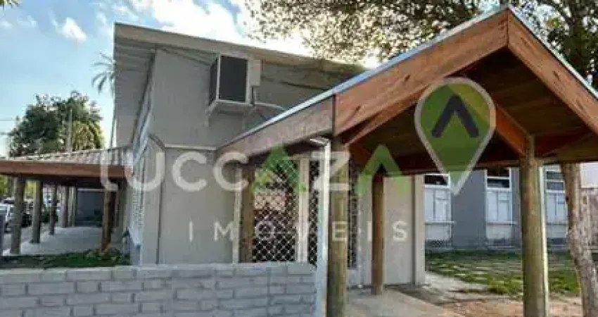 Ponto Comercial de Alto Padrão no Centro de Jacareí-SP: 10 salas, 4 banheiros, 5 vagas de garagem, 500m² de área!