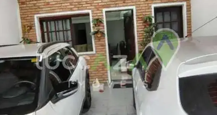 Casa para locação em Jacareí-SP, Parque Califórnia: 3 quartos, 1 sala, 2 vagas de garagem!
