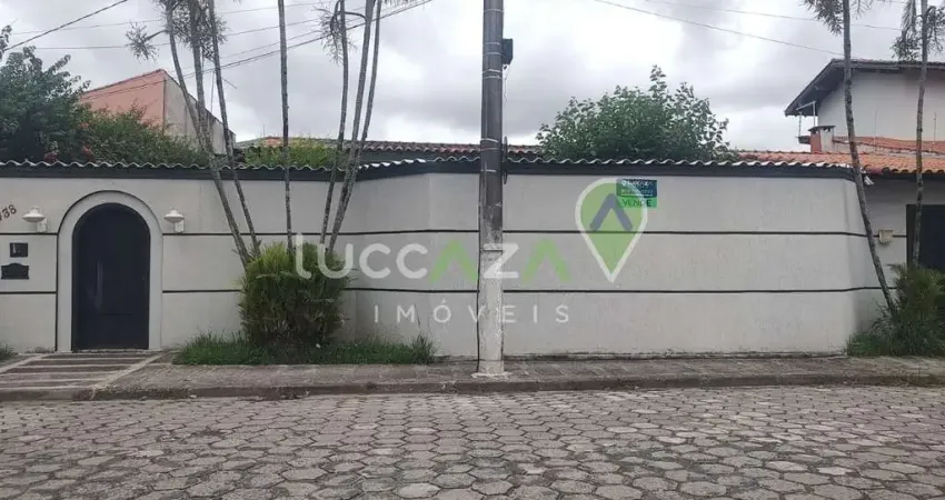 Imóvel de luxo à venda em Jacareí-SP, Jardim Flórida: 4 quartos, 1 suíte, 3 salas, 5 banheiros, 2 vagas de garagem, 404,89 m².