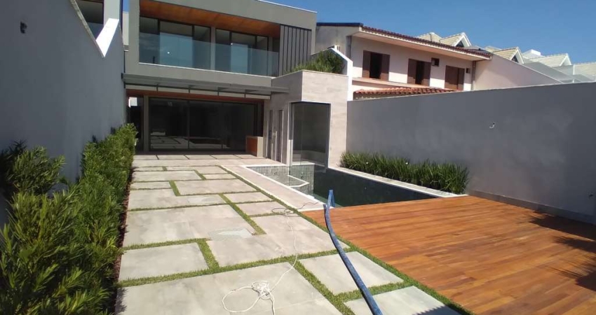 Casa em condomínio fechado com 5 quartos à venda na Rua Ivaldo Azambuja, Barra da Tijuca, Rio de Janeiro