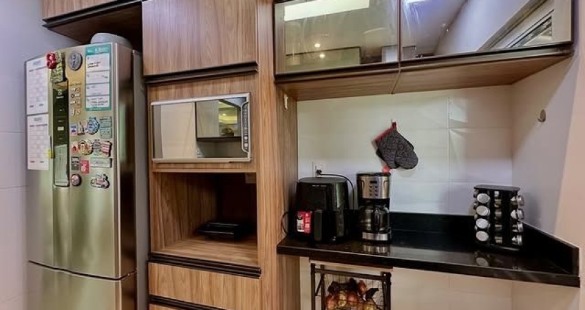 Vende-se Casa de 3 quartos em Condomínio Fechado