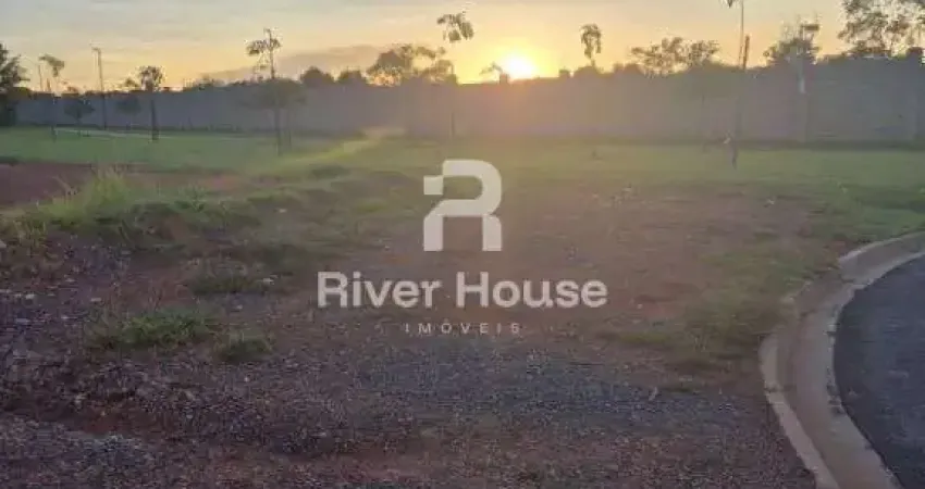 Terreno de esquina no florais italia- ao lado da pista de caminhada | cuiaba-mt
