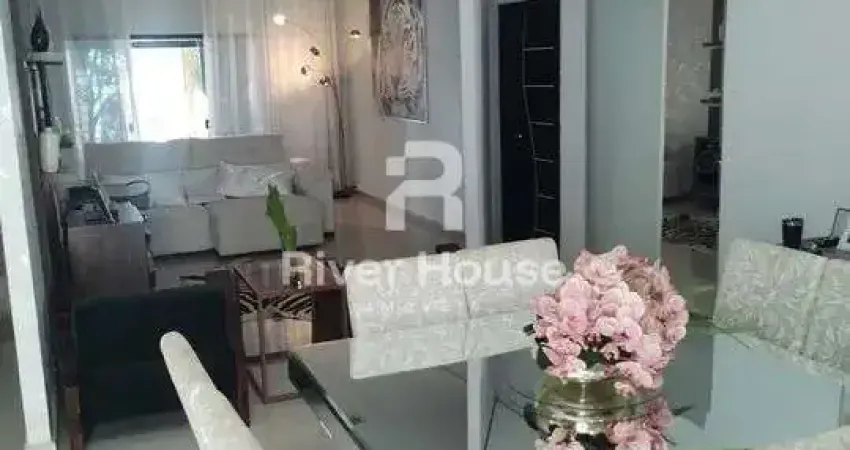 Casa  a venda no valor r$ 650.000,00, area total 432m2,  02 quartos  01 suite  localizado proximo aeroporto, centro-sul, varzea grande - mt