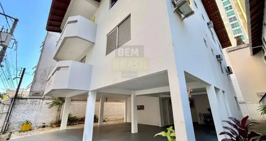 Prédio Exclusivo com 2 Apartamentos amplos no Centro de Balneário Camboriú - Aceita parte em Permuta