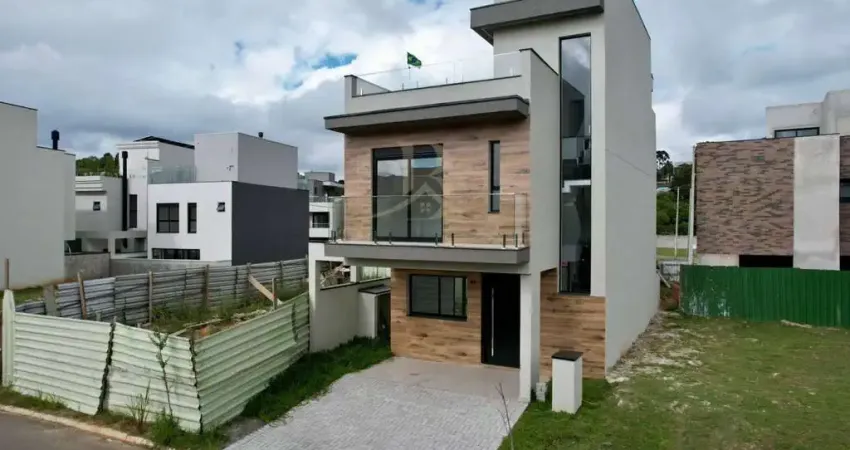 Casa em Condomínio no Santa Cândida: 3 Suítes e Terraço Gourmet | Vivendas do Parque