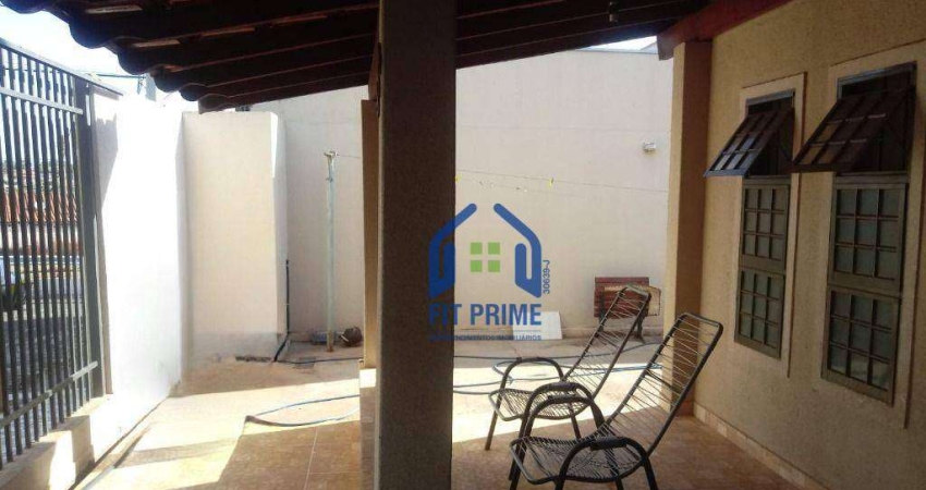 Casa com 3 dormitórios à venda, 137 m² por R$ 250.000,00 - Conjunto Habitacional São José do Rio Preto - São José do Rio Preto/SP