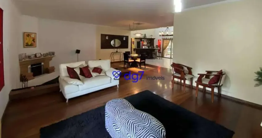 Casa em condomínio fechado com 4 quartos à venda na Avenida São Camilo, 4151, Granja Viana, Carapicuíba