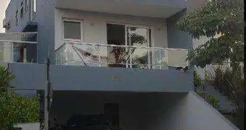 Casa com 4 dormitórios à venda, 330 m² por R$ 2.300.000,00 - Cotia - Cotia/SP