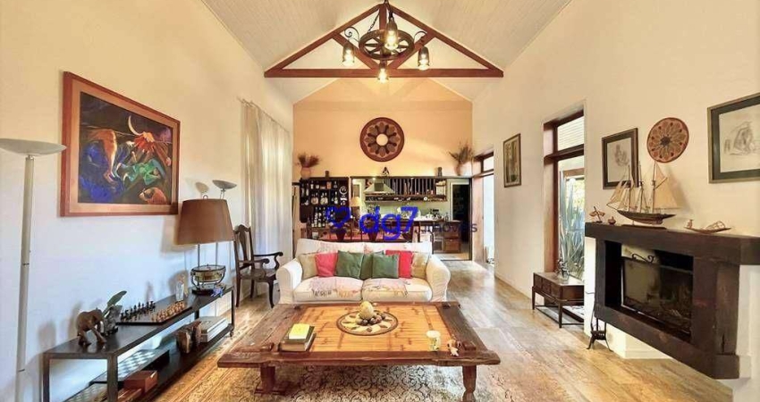 Casa Térrea com 3 Suítes à venda, 938 m² por R$ 2.400.000 - Granja Viana - Passargada - Cotia/SP