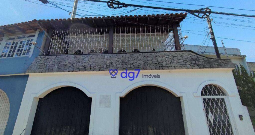 Sobrado Comercial com 5 Quartos e Piscina - Ideal para Venda ou Locação!