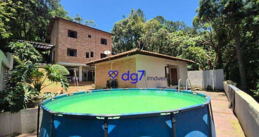 Casa com 5 dormitórios 2 suítesà venda, 600 m² por R$ 799.900 - Colinas de São Fernando - Cotia/SP