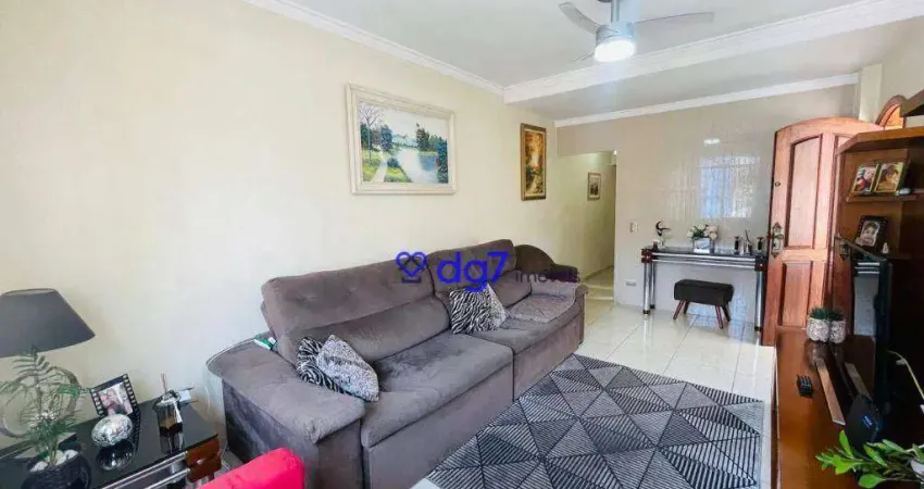 Casa espaçosa e bem iluminada com vista incrível de todas as janelas!
