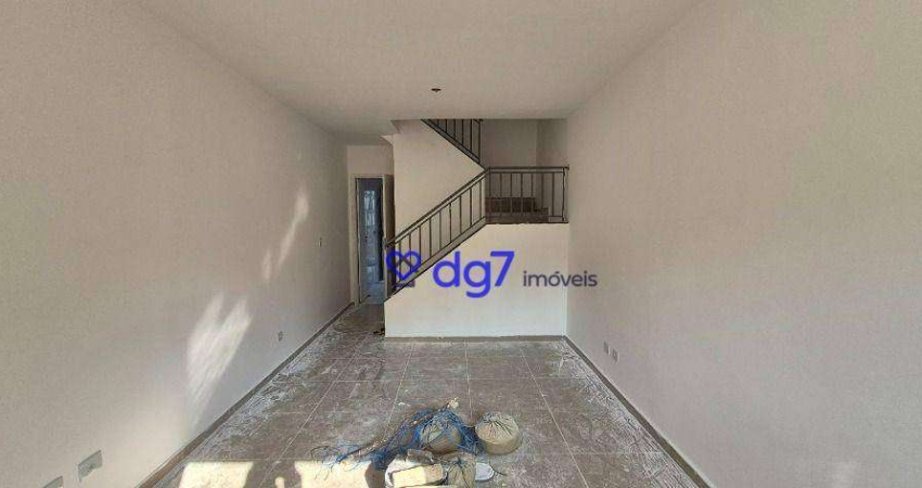 Casa nova com 2 suítes, ótima localização no Butantã.