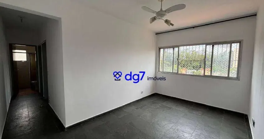 Apartamento com 2 dormitórios, 1 banheiro e em excelente localização!
