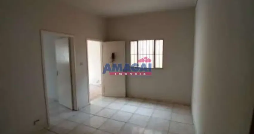 Casa com 3 quartos à venda no Centro, Jacareí 